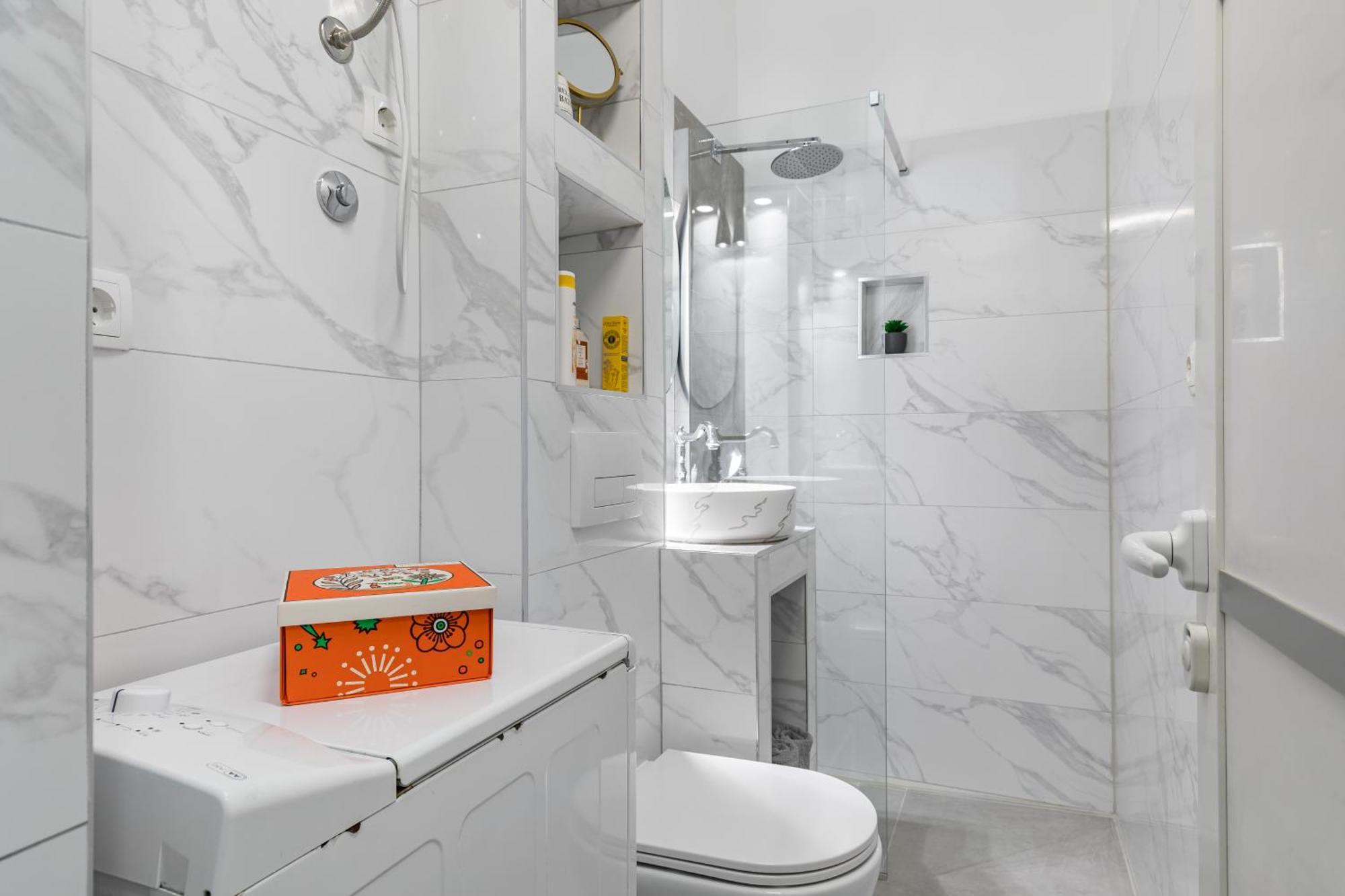 Apartment Modern Studio Near Znjan Beach Spalato Esterno foto